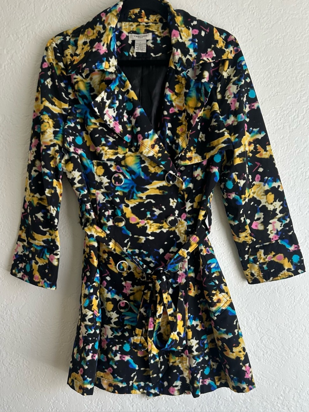 Vertigo Paris Black Abstract Multicolor Print Jacket